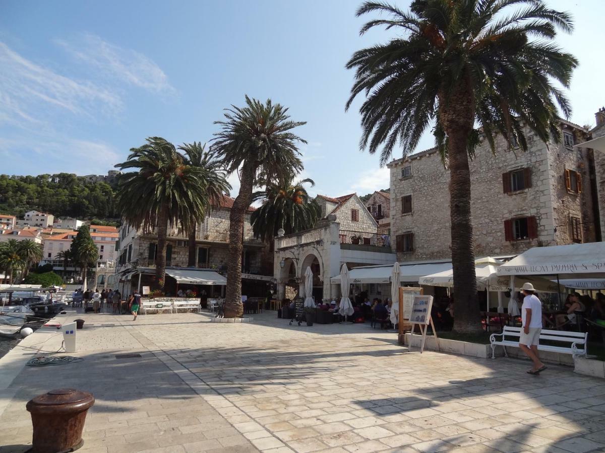 Inn Town Center Hvar Town Kültér fotó